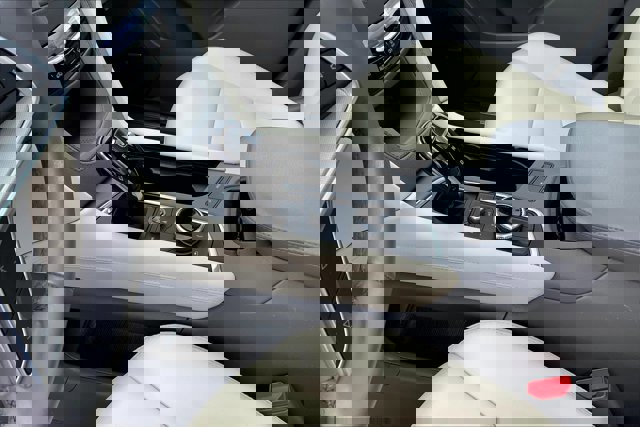 Used 2022 Cadillac XT5 Premium Luxury image 17