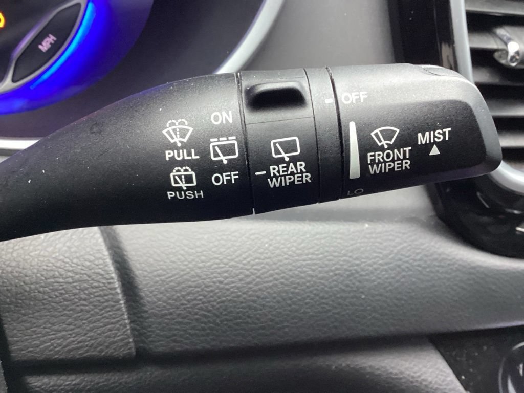 Used 2018 Chrysler Pacifica Touring-L Plus w/ S Appearance Package FWD image 31