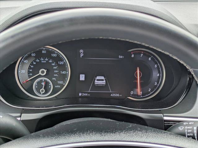 Used 2025 Genesis GV70 2.5T AWD/4WD image 11