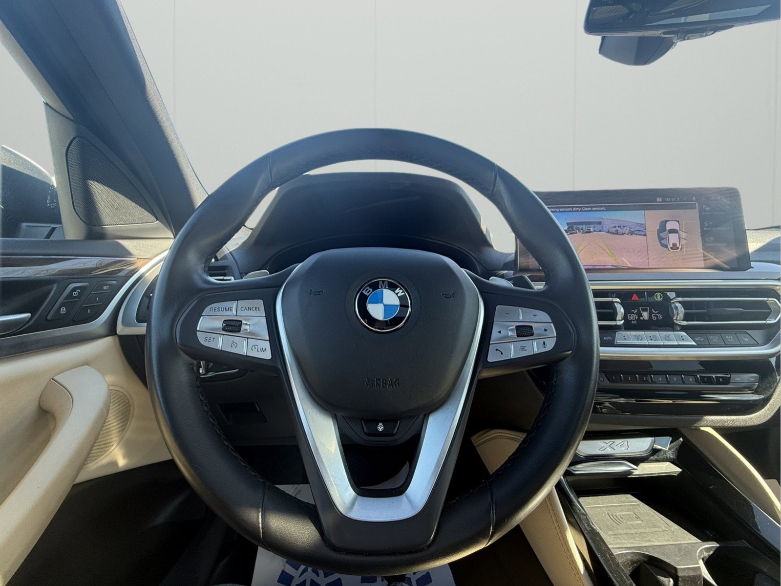 Used 2023 BMW X4 xDrive30i w/ Parking Assistance Package image 14