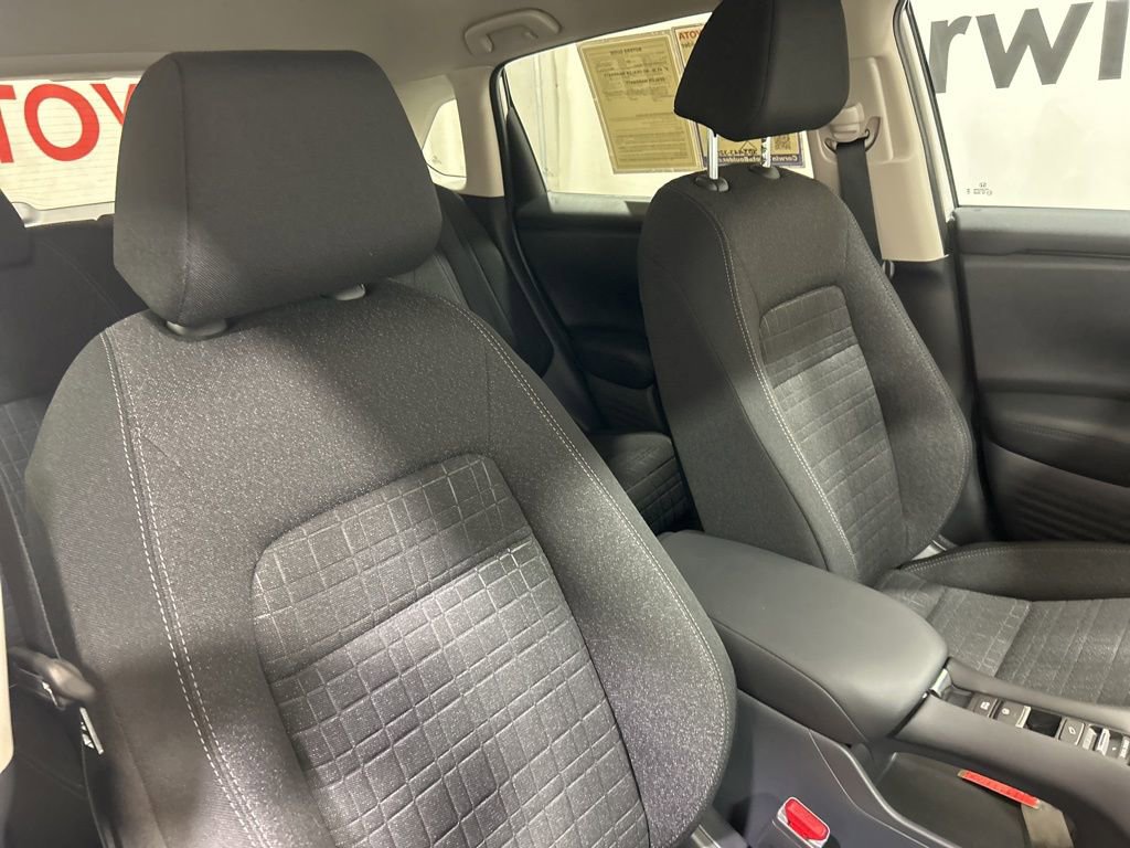 Used 2026 Honda HR-V LX image 14