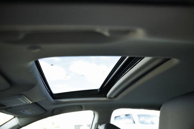 Used 2025 Honda Accord Touring image 18