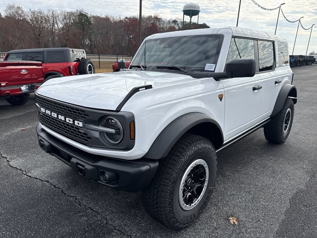 New 2025 Ford Bronco Badlands w/ Sasquatch Package AWD/4WD image 3