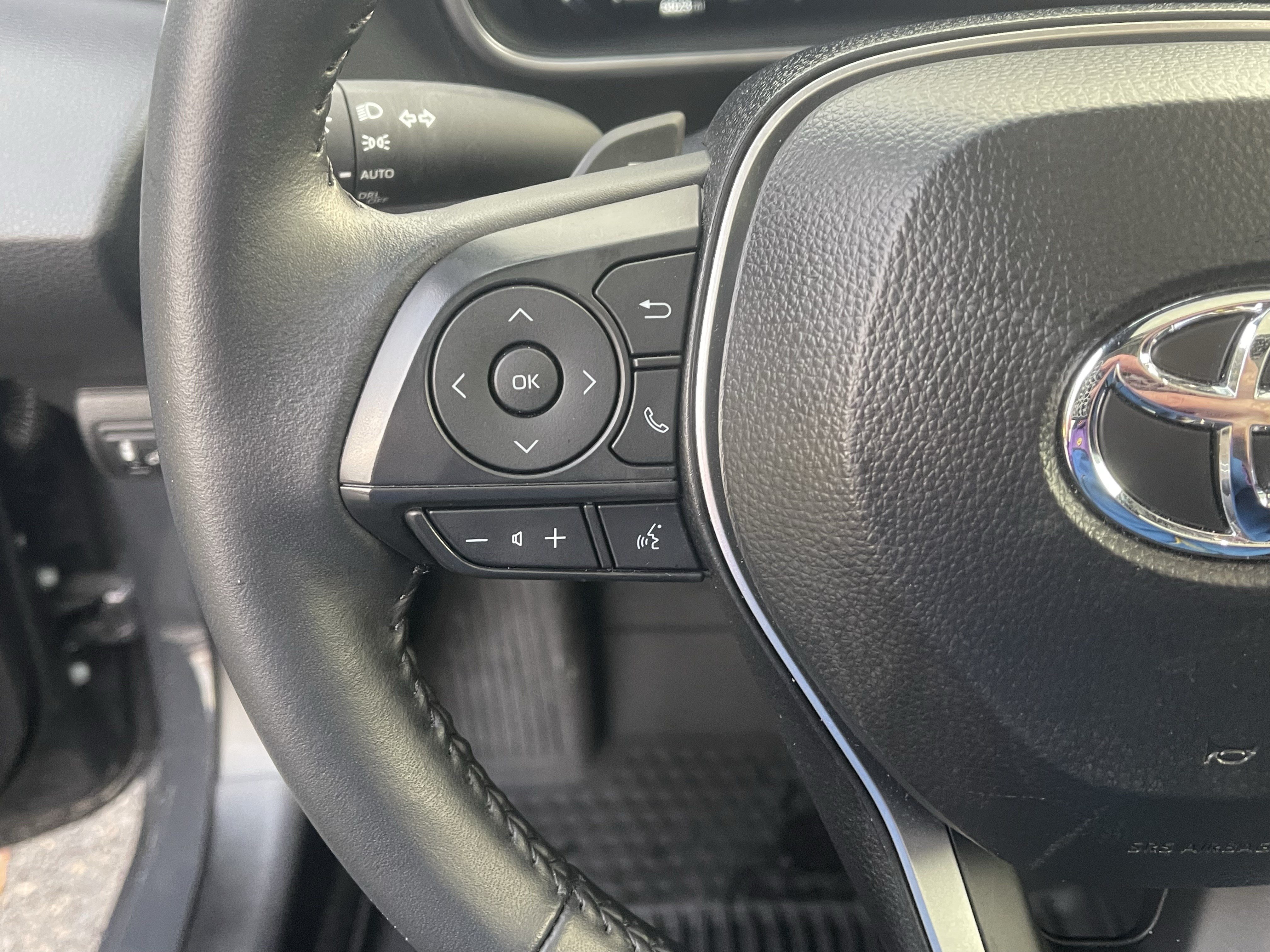 Used 2026 Toyota Corolla XSE FWD image 21