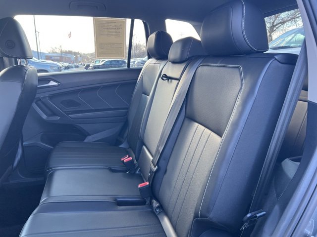 Used 2024 Volkswagen Tiguan SE image 20