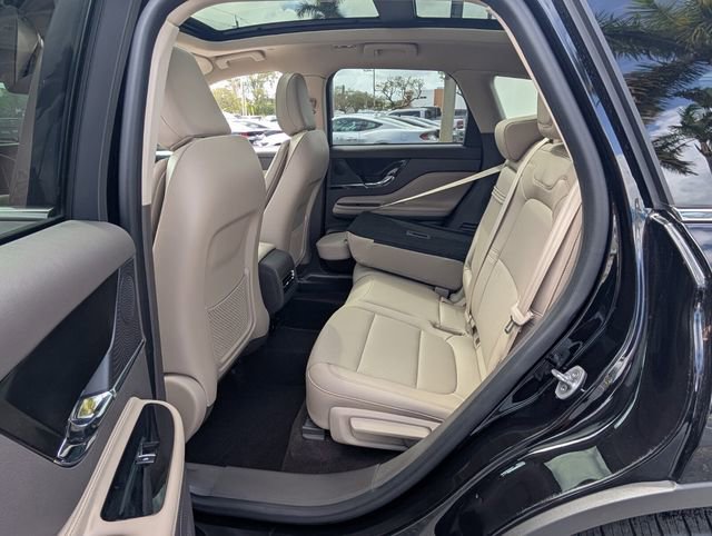 Used 2023 Lincoln Corsair FWD w/ Equipment Group 101A image 10