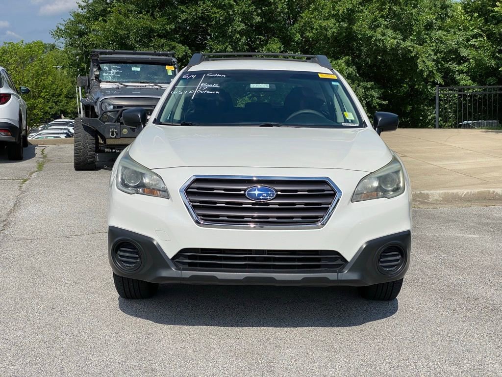Used 2017 Subaru Outback 2.5i AWD/4WD image 2
