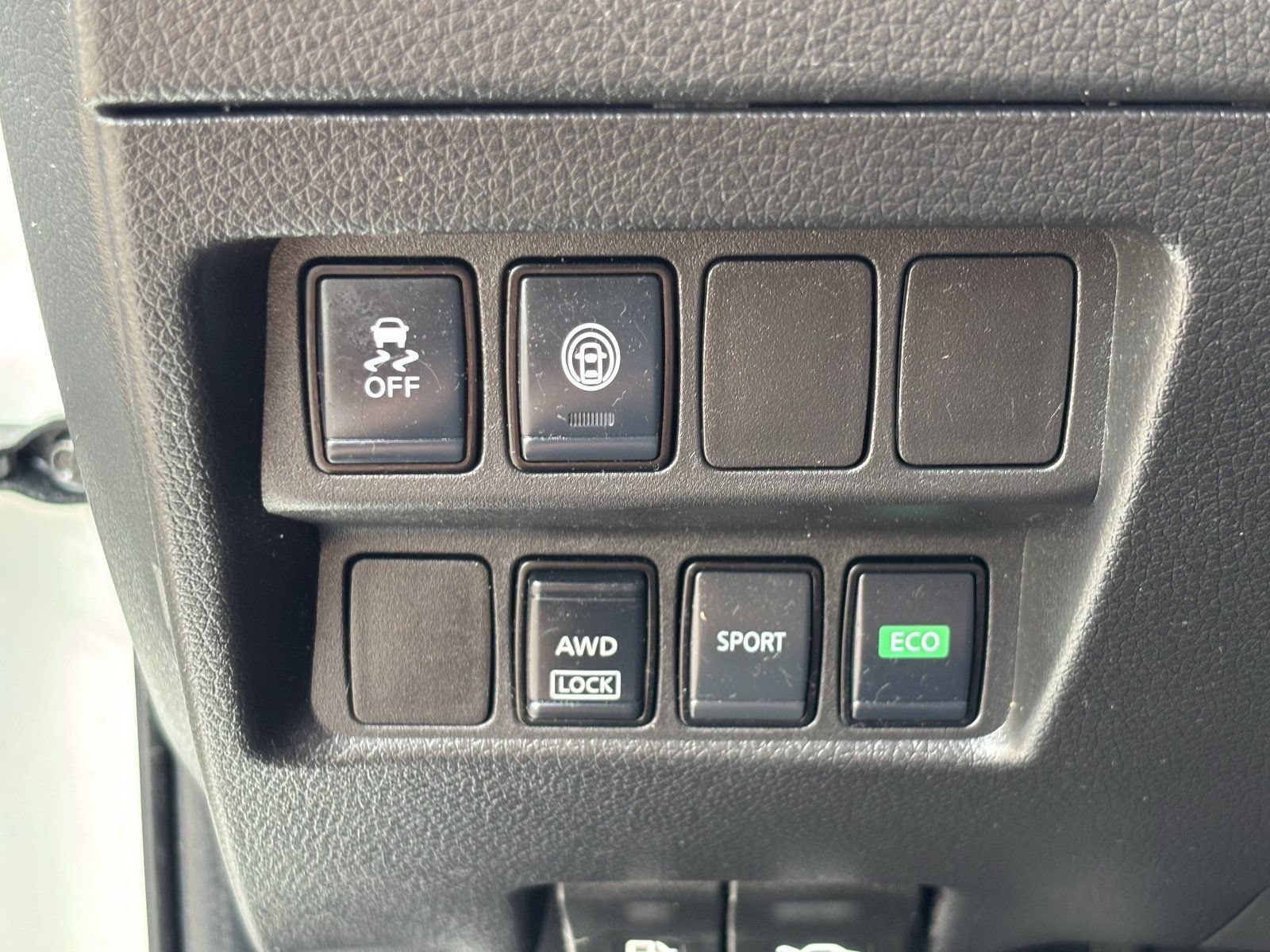 Used 2022 Nissan Rogue Sport S AWD/4WD image 31