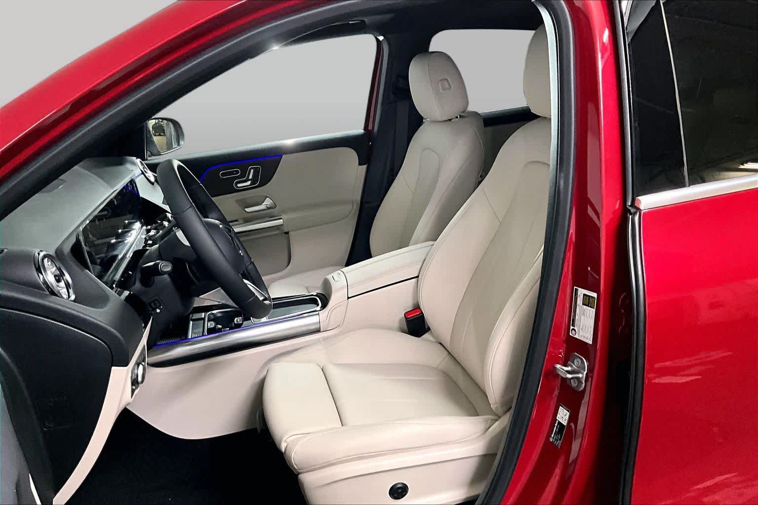 New 2026 Mercedes-Benz GLA 250 4MATIC image 13