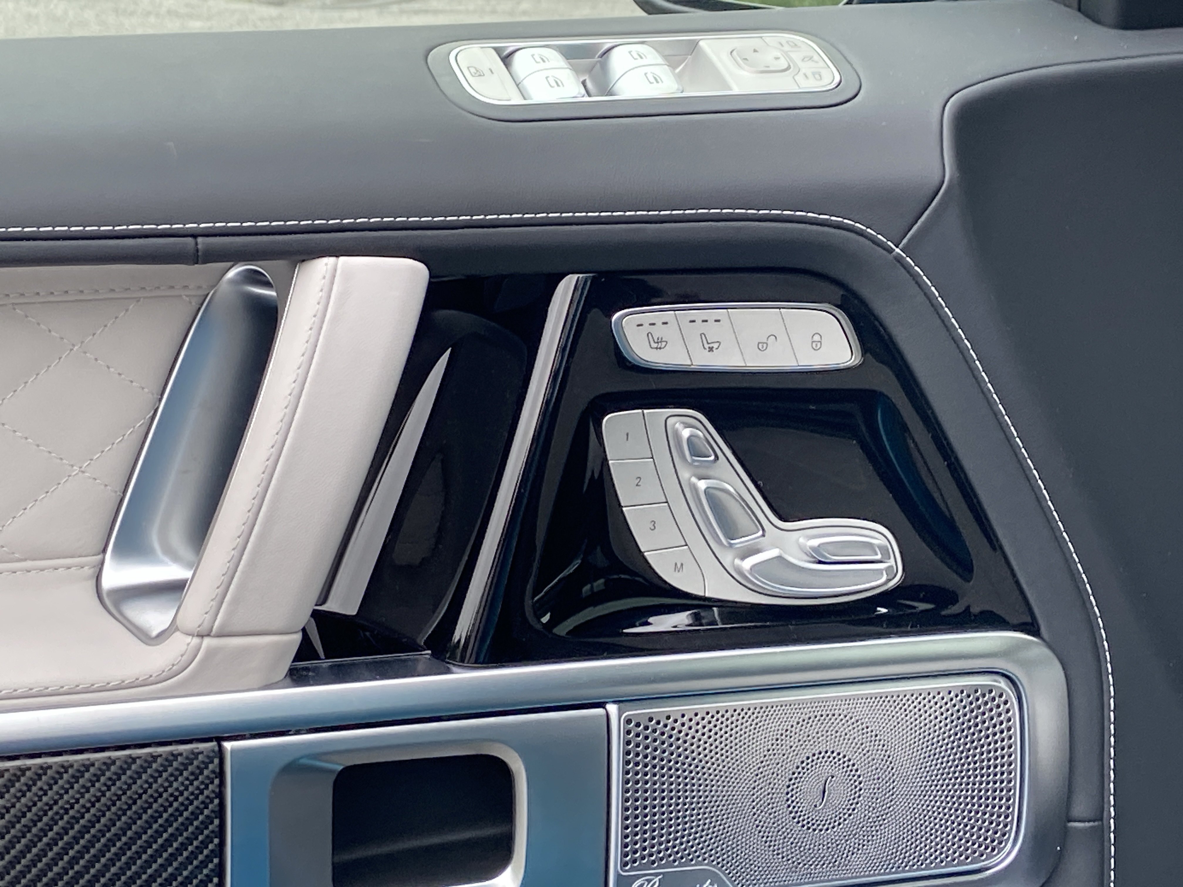 New 2026 Mercedes-Benz G 63 AMG 4MATIC image 16