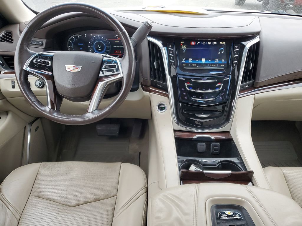 Used 2016 Cadillac Escalade Premium image 26