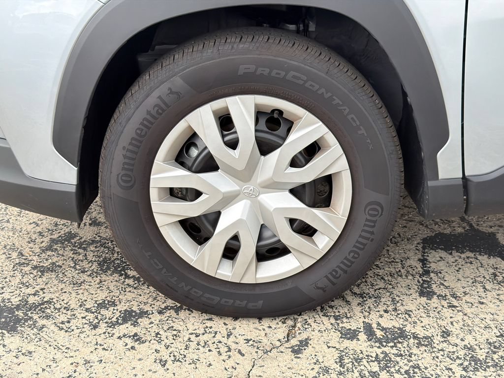 Used 2026 Toyota Corolla Cross L FWD image 13
