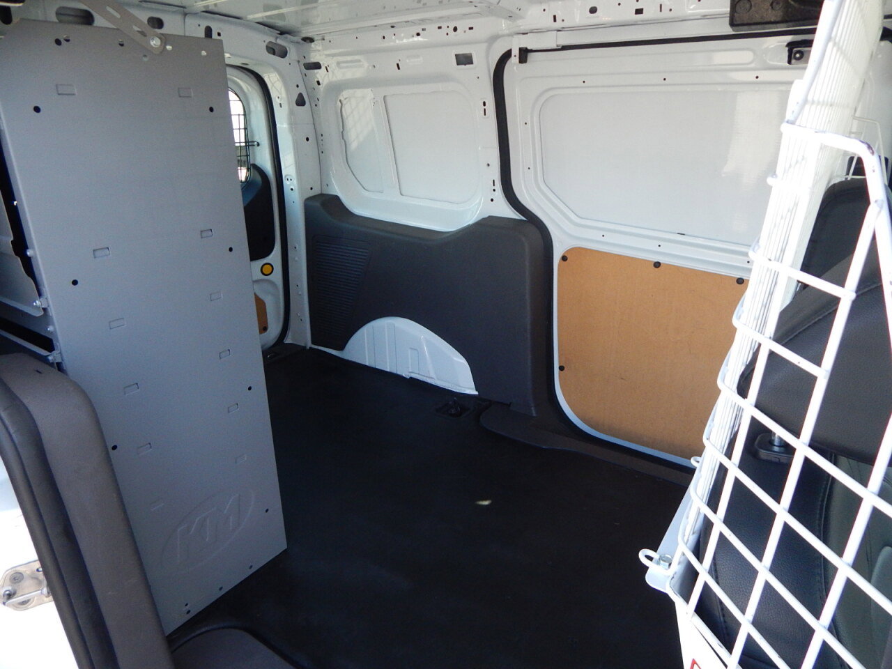 Used 2020 Ford Transit Connect XL image 17