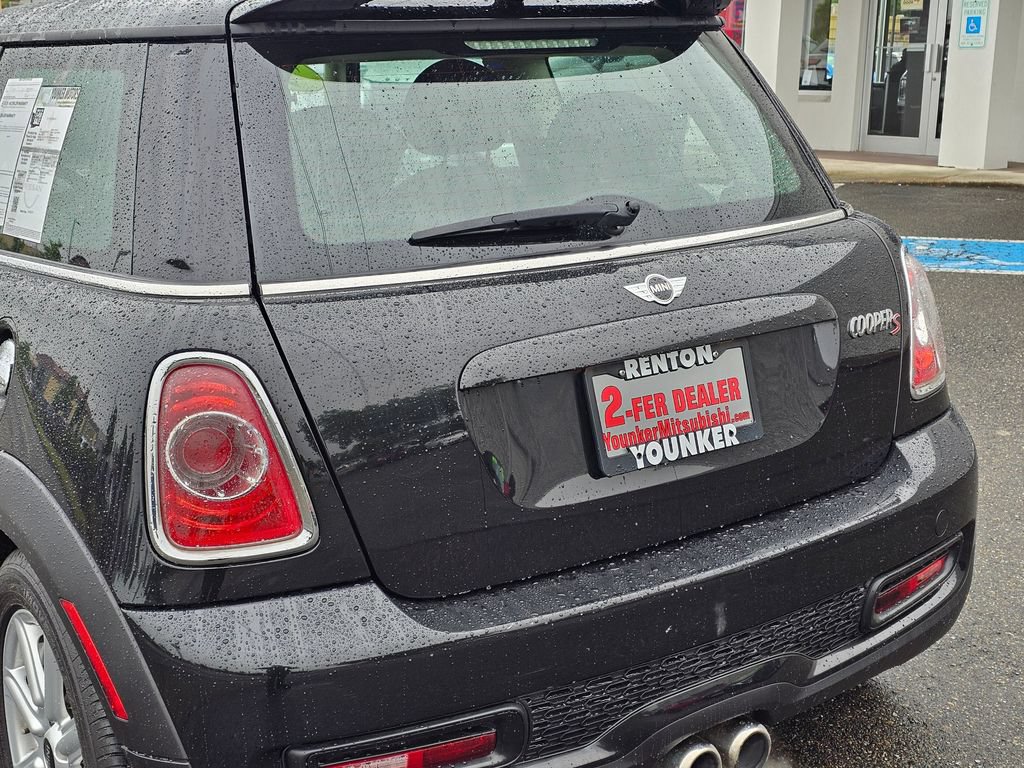 Used 2013 MINI Cooper S FWD image 10