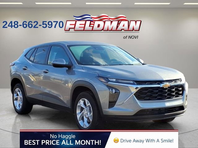 Used 2025 Chevrolet Trax LS w/ LS Convenience Package FWD image 8
