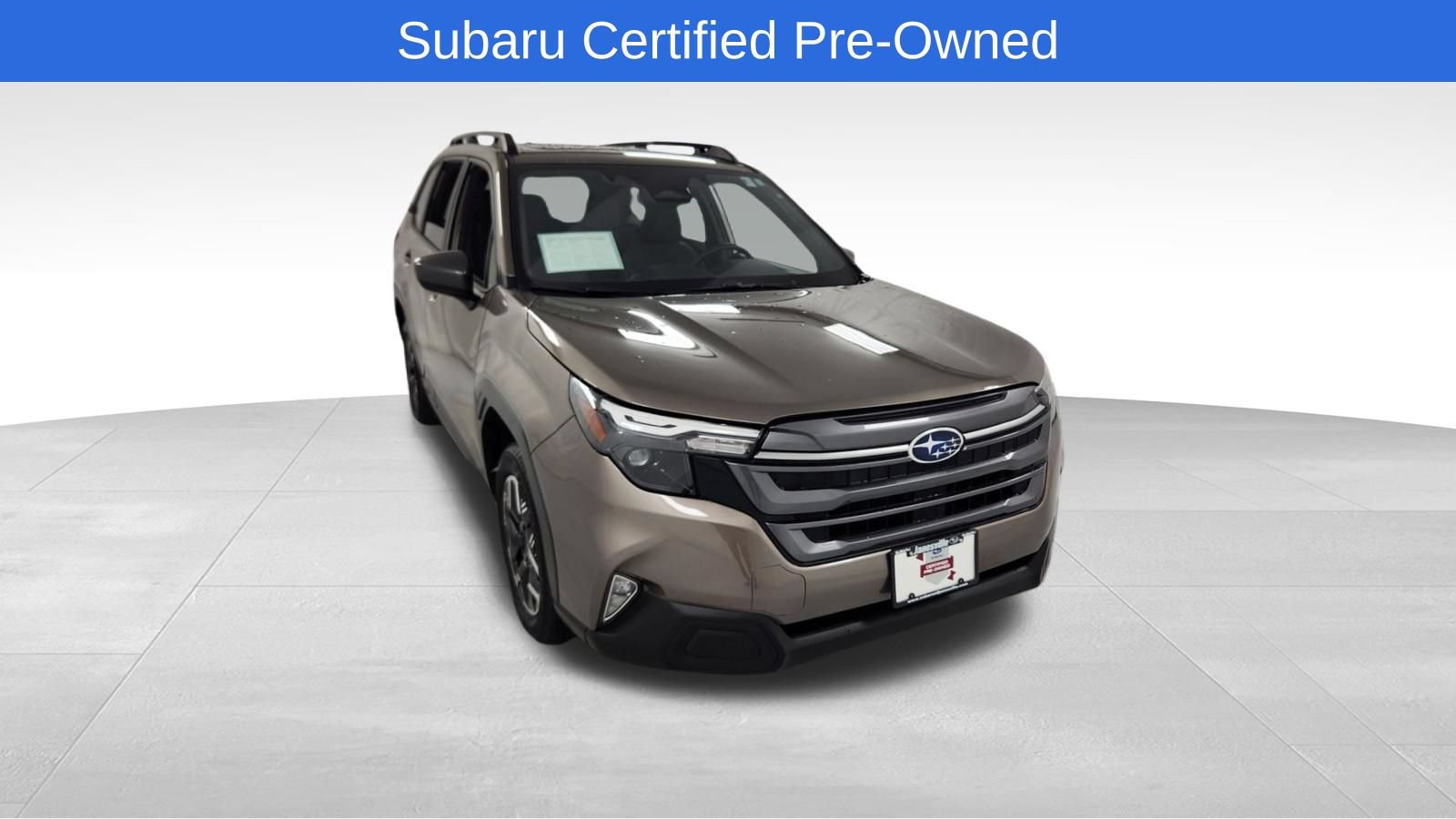 Certified 2025 Subaru Forester Premium AWD/4WD image 1