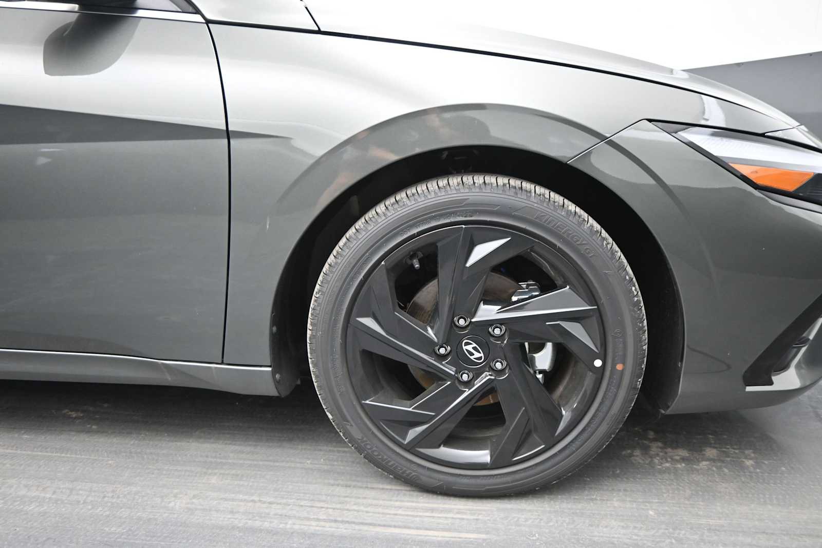 New 2026 Hyundai Elantra SEL Sport Premium FWD image 10