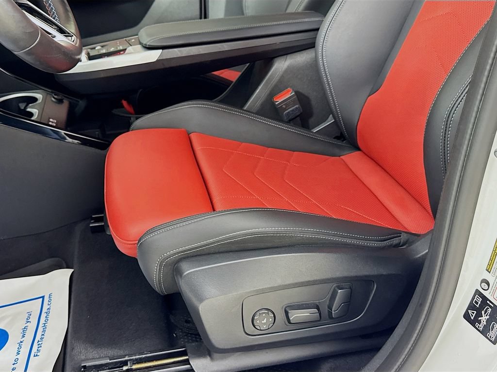 Used 2025 BMW X1 M35i w/ Premium Package AWD/4WD image 25