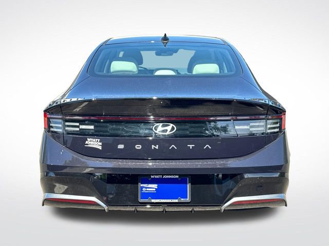 Used 2026 Hyundai Sonata SEL FWD image 4