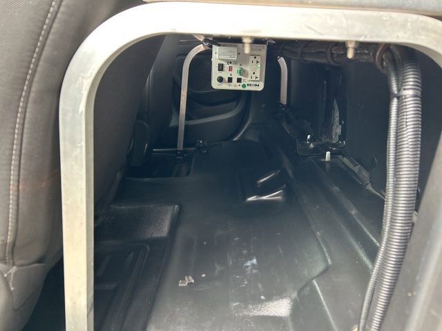 Used 2022 Chevrolet Colorado LT w/ Fleet Safety Package RWD image 37