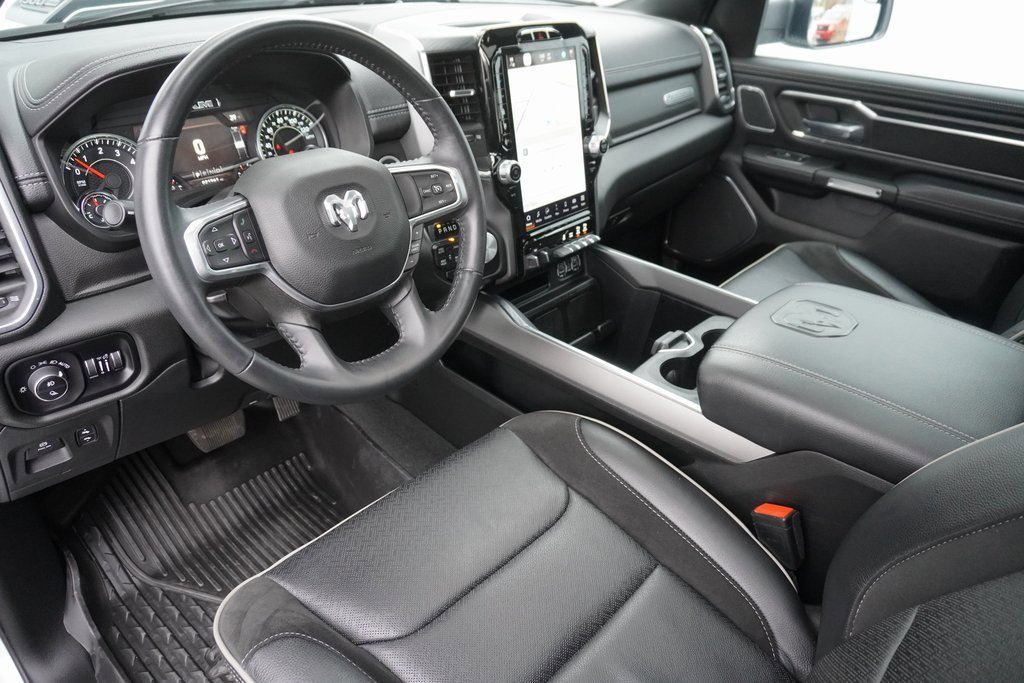 Used 2024 RAM 1500 Laramie image 9