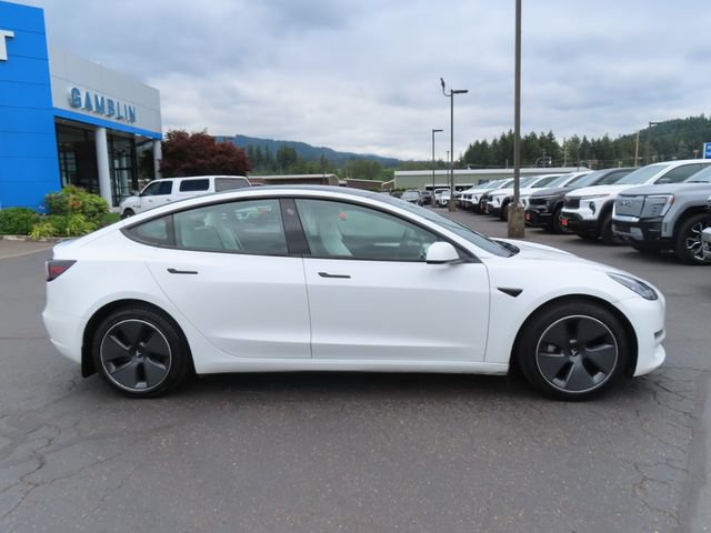 Used 2021 Tesla Model 3 Standard Range Plus RWD image 9