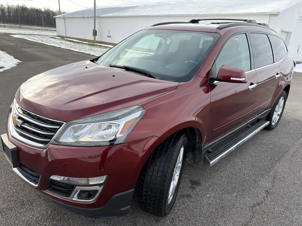 Used 2017 Chevrolet Traverse LT w/ Style and Technology Package image 12