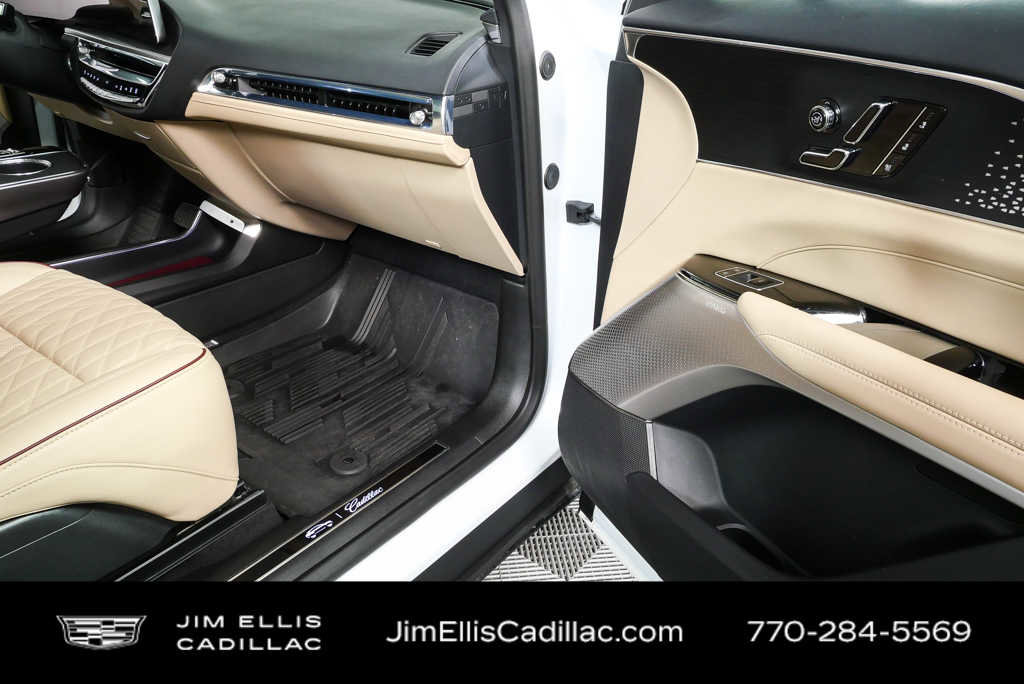 Used 2024 Cadillac Lyriq Luxury w/ Nappa Leather Package AWD/4WD image 26
