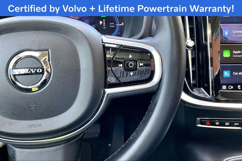 Used 2023 Volvo S60 T8 Plus image 27