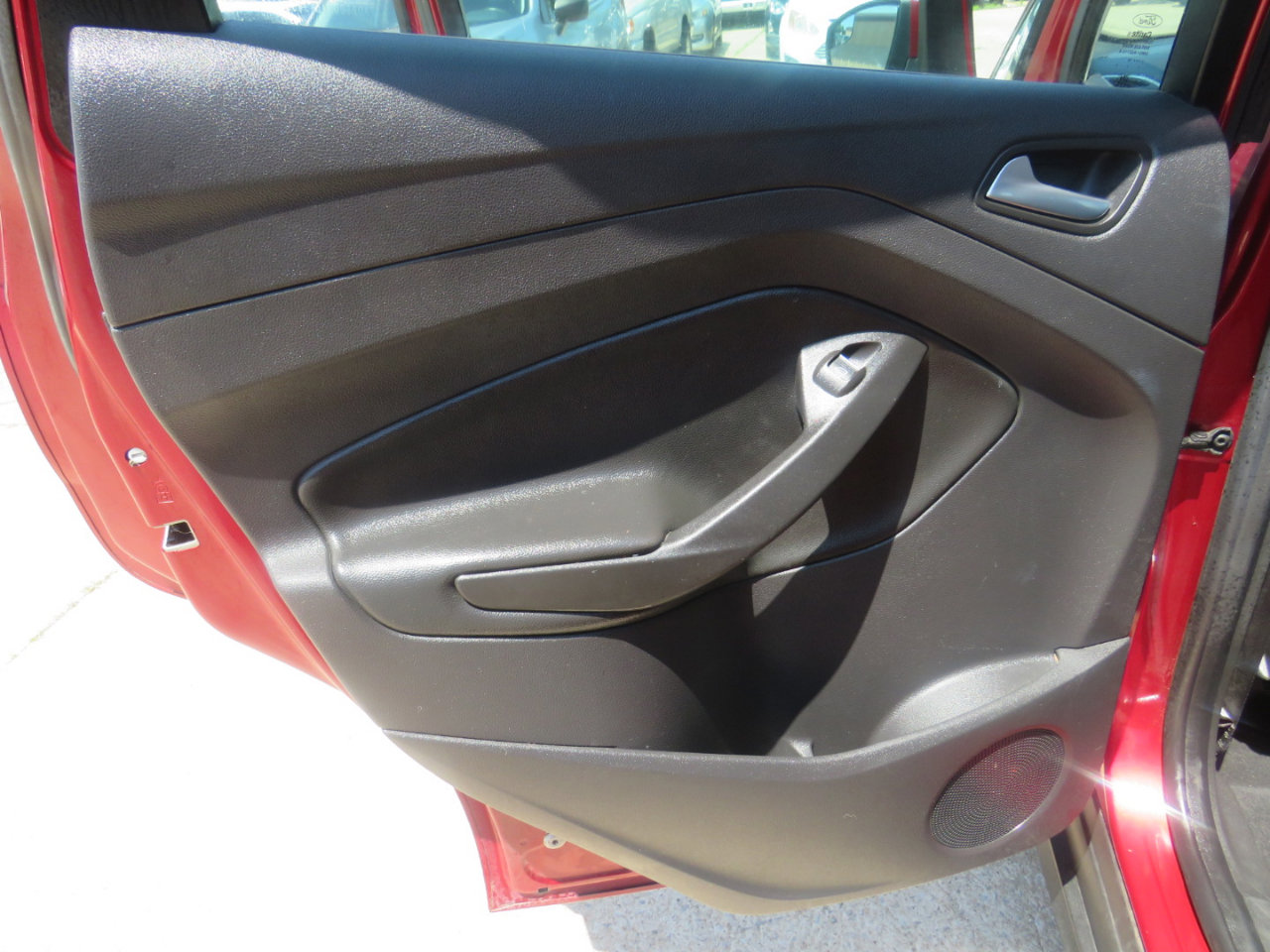 Used 2013 Ford C-MAX Energi SEL w/ Interior Protection Pkg image 19