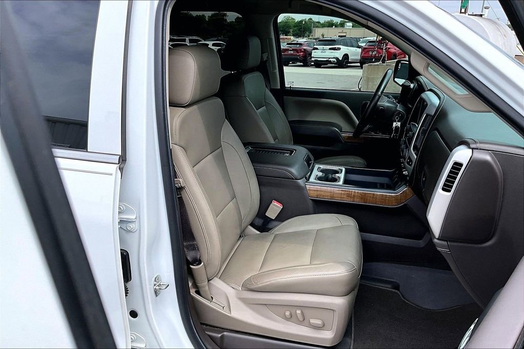 Used 2018 GMC Sierra 1500 SLT w/ Texas SLT Premium Package AWD/4WD image 10