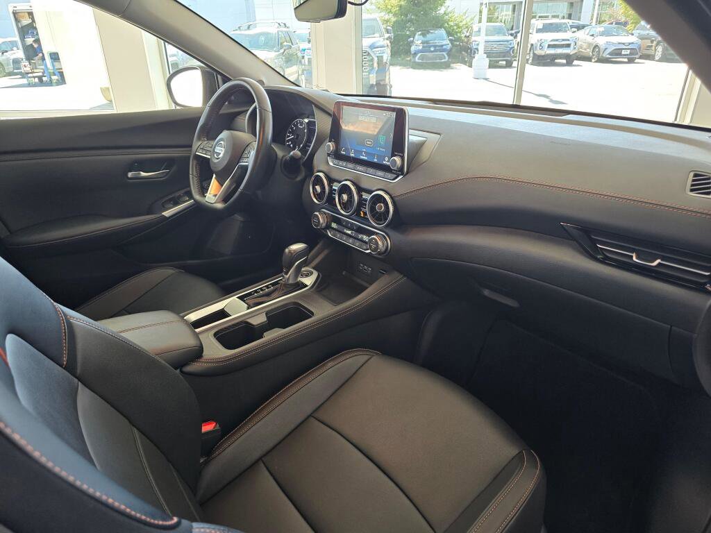 Used 2023 Nissan Sentra SR w/ SR Premium Package image 44