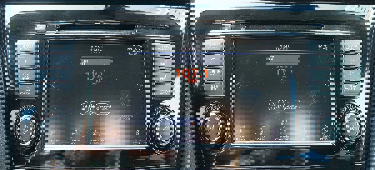 Used 2019 Nissan Rogue S image 46