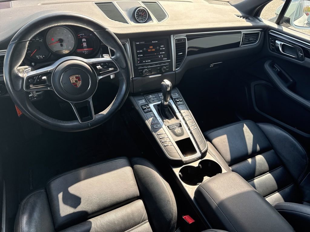 Used 2015 Porsche Macan S image 16