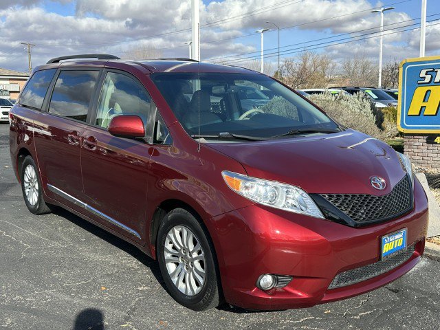 Used 2012 Toyota Sienna XLE