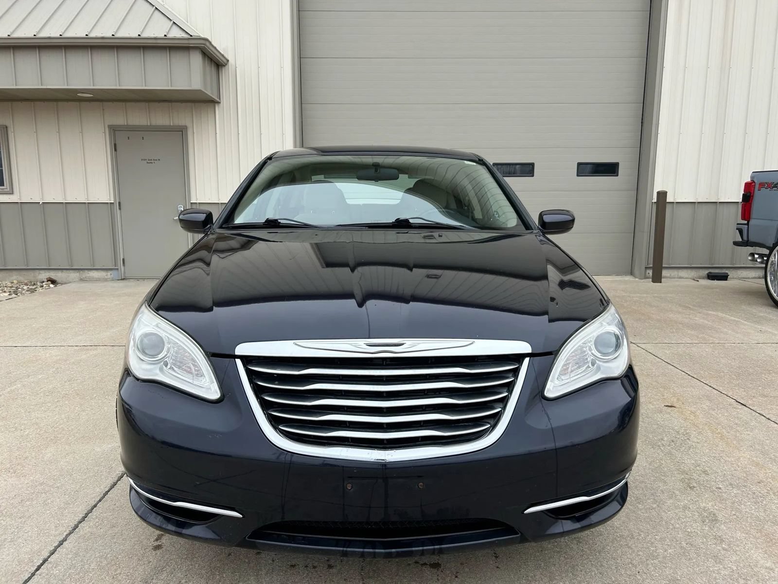 Used 2012 Chrysler 200 Touring w/ Cold Weather Group FWD image 3