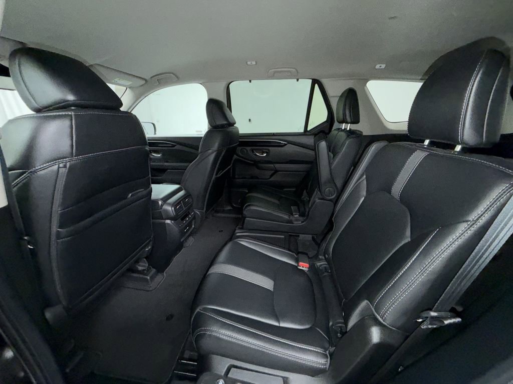 Used 2024 Honda Pilot EX-L image 13
