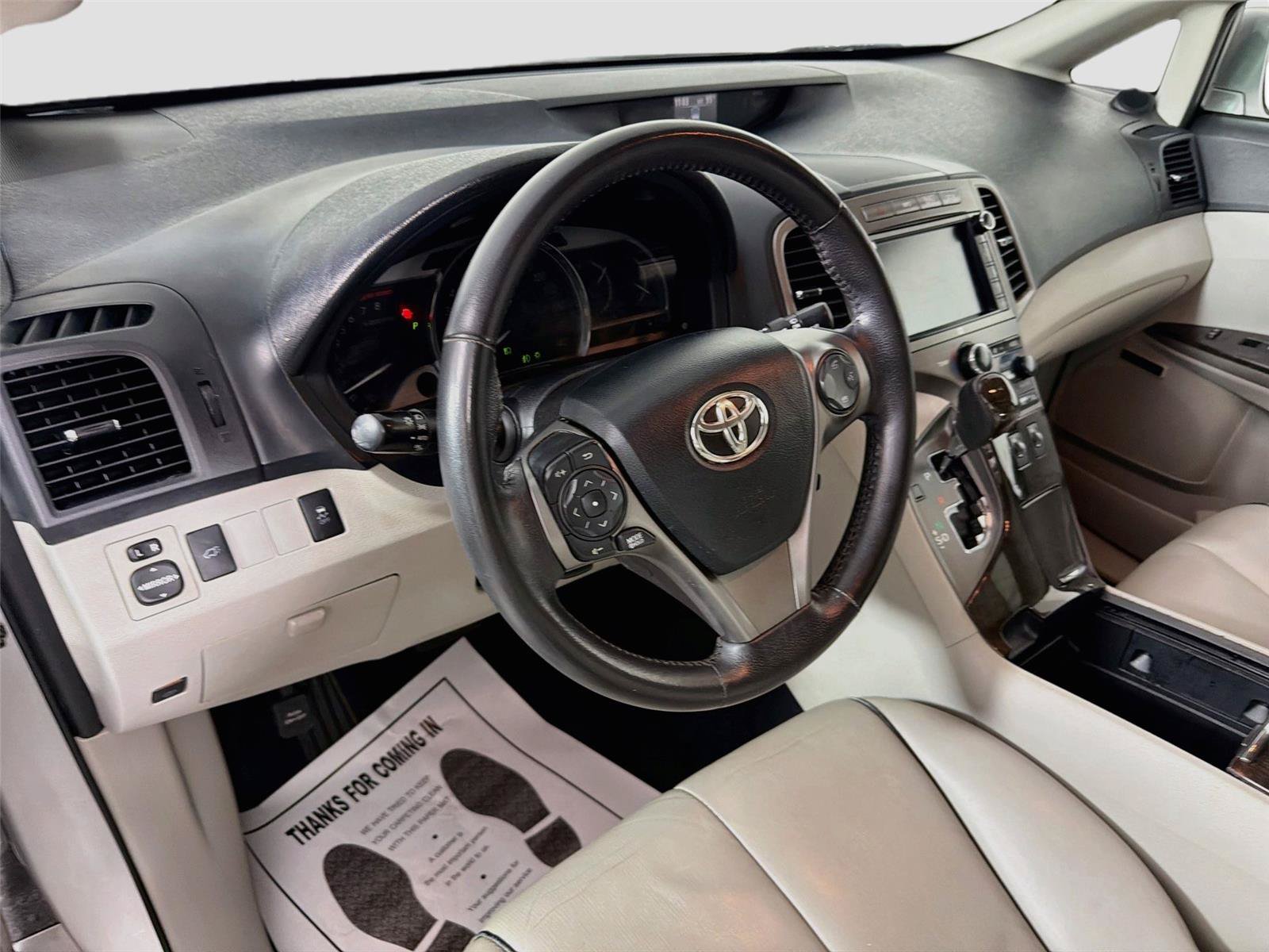 Used 2013 Toyota Venza Limited w/ Tow Prep Pkg AWD/4WD image 9