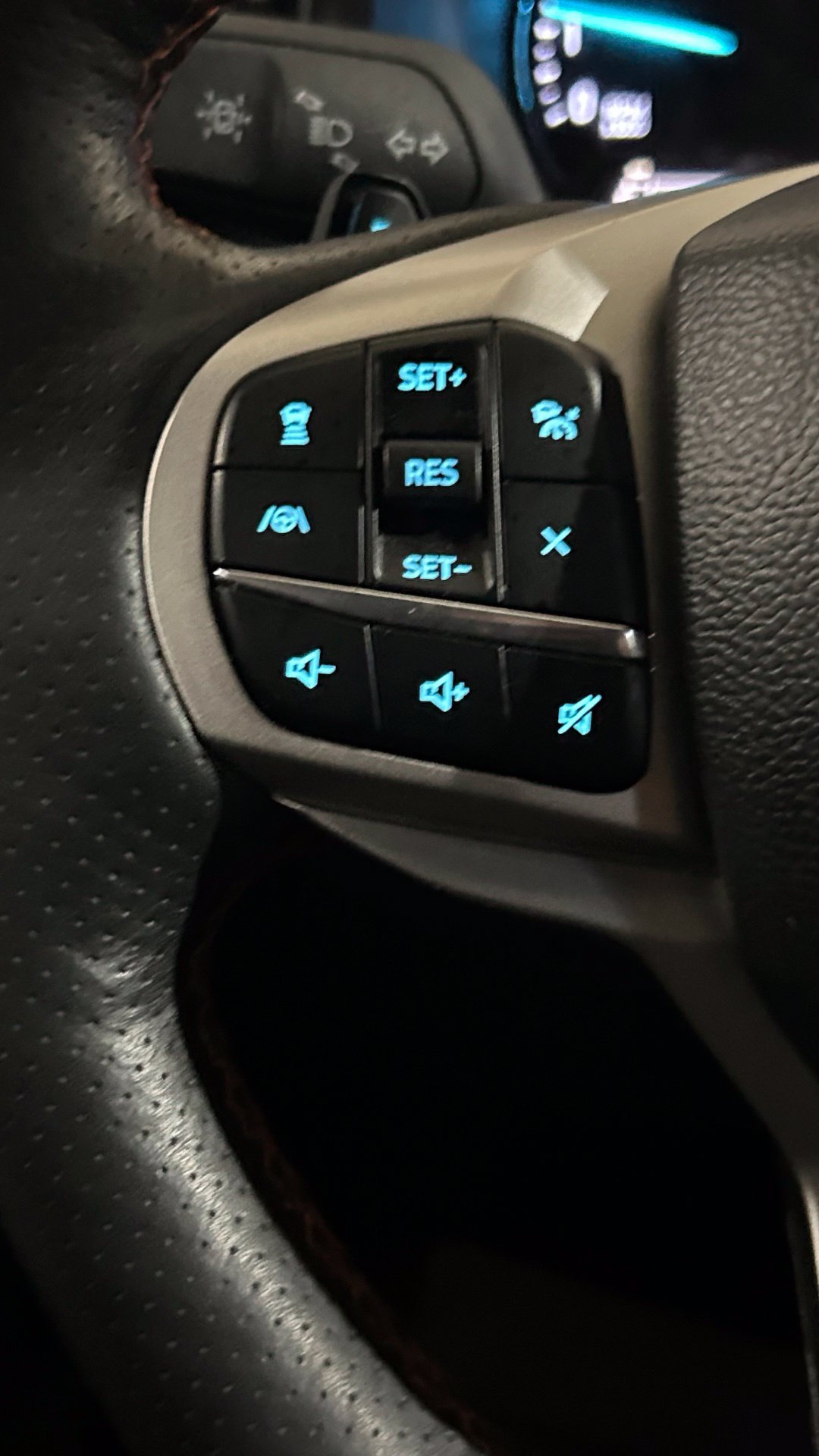 Used 2024 Ford Explorer Timberline w/ Timberline Technology Package AWD/4WD image 77