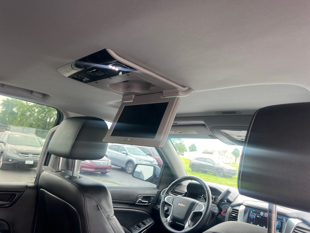 Used 2015 Chevrolet Suburban LT AWD/4WD image 20