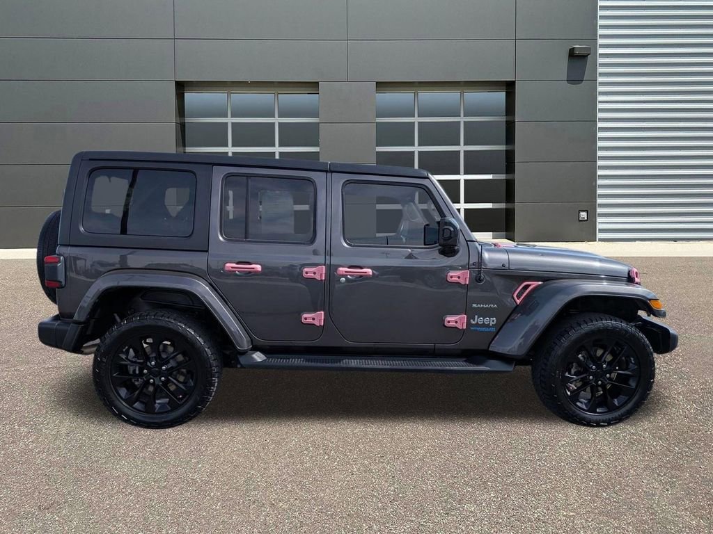 Used 2021 Jeep Wrangler Unlimited Sahara w/ Cold Weather Group image 4