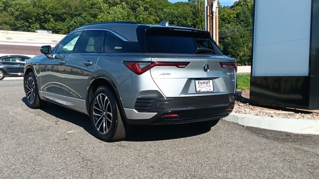 Used 2024 Acura ZDX A-Spec AWD/4WD image 3