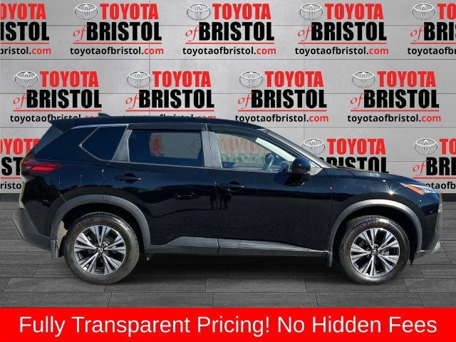 Used 2023 Nissan Rogue SV AWD/4WD image 2