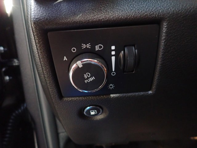 Used 2018 Jeep Grand Cherokee Summit w/ Platinum Series Group image 19