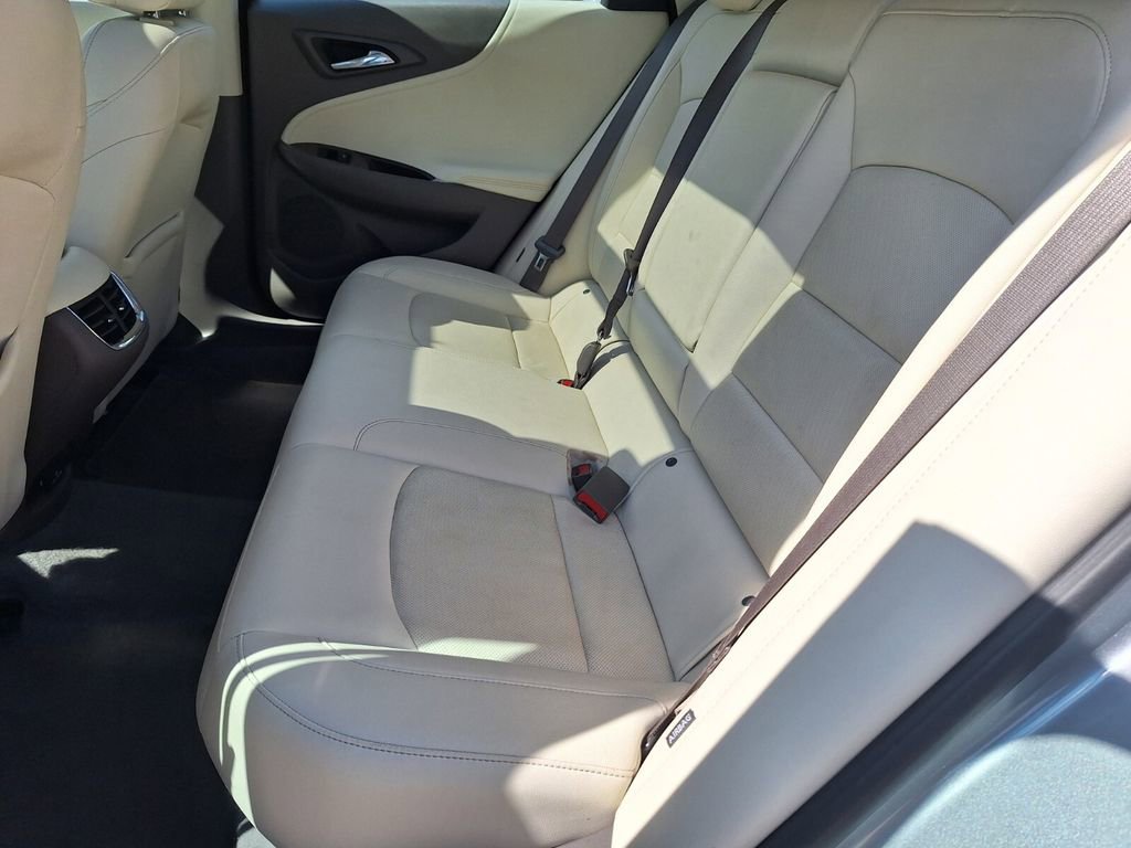 Used 2024 Chevrolet Malibu LT image 22