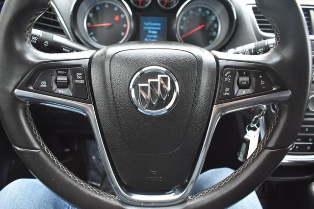 Used 2015 Buick Encore FWD image 19