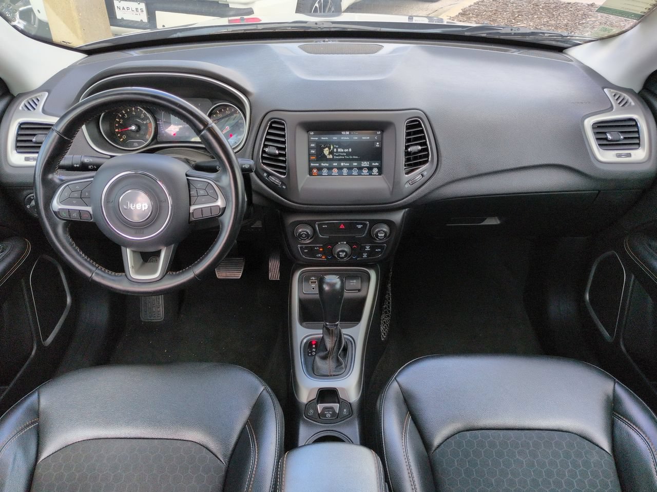 Used 2019 Jeep Compass Latitude FWD image 15