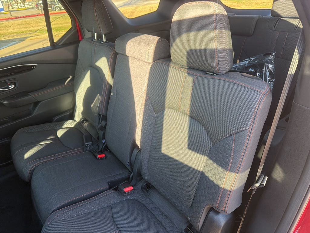 New 2026 Honda Pilot Sport image 21