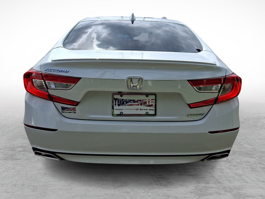 Used 2019 Honda Accord Sport image 4