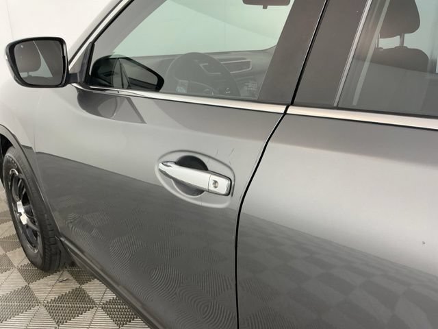 Used 2015 Nissan Rogue S FWD image 10